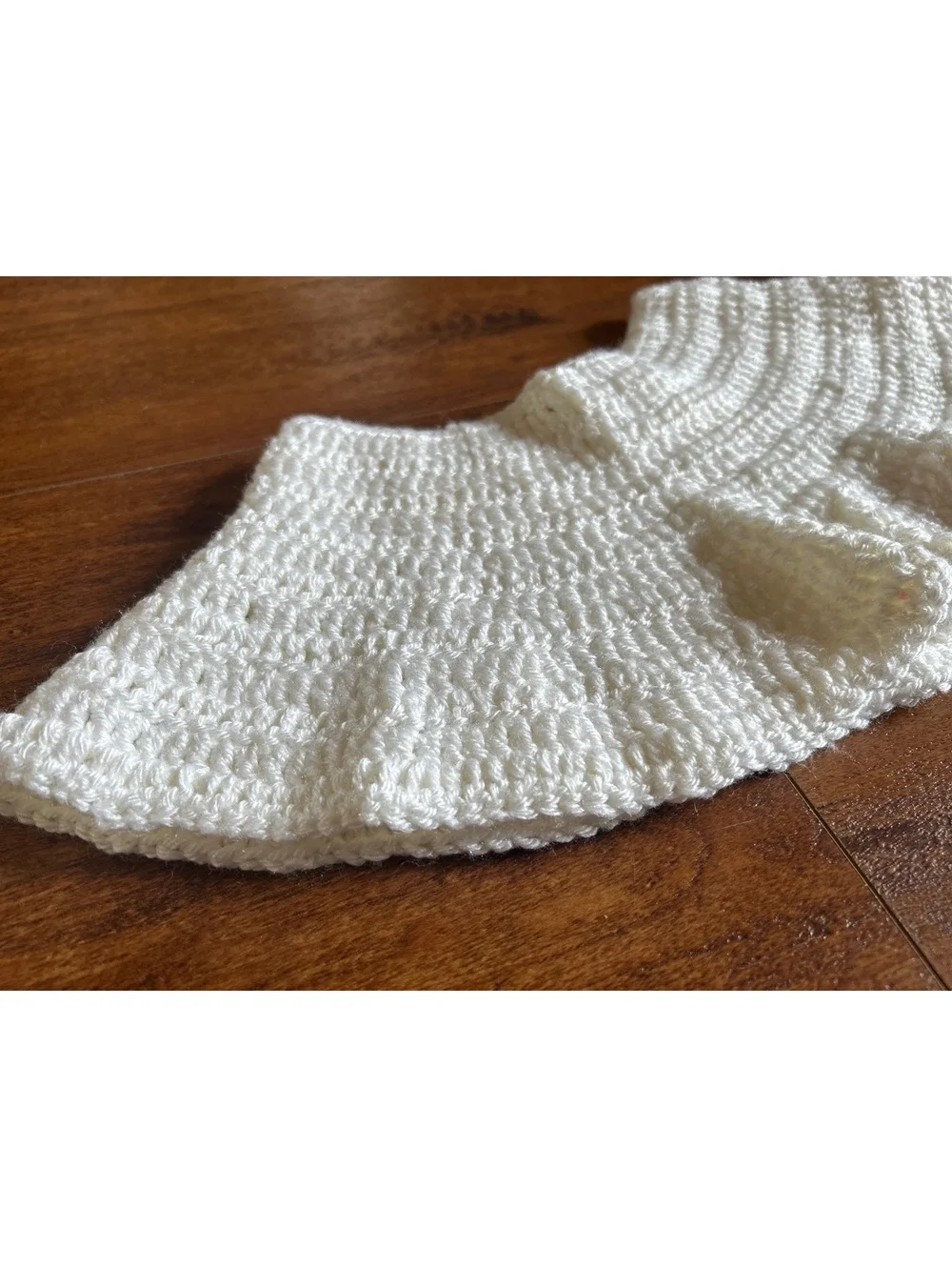 Handmade White Crochet Ruffled Collar Accessory